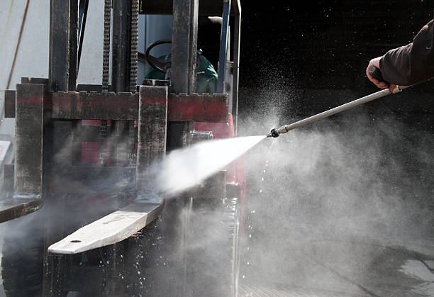 Best Deck Pressure Washing  in Hilliard, OH